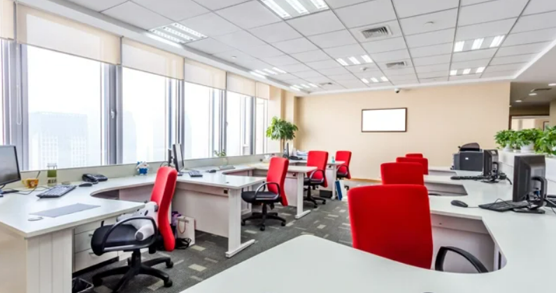 Saiba especificar soluções acústicas para escritórios